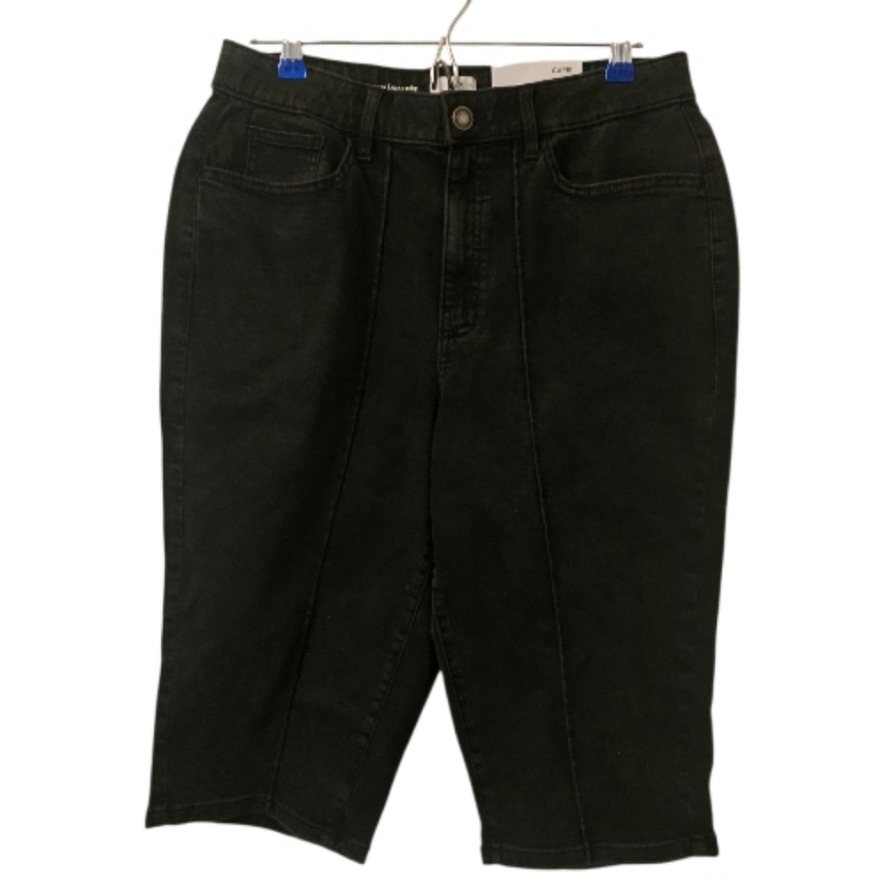 Black D/C Jeans Penningtons Women's Curvy-Fit Pintuck Denim Capris